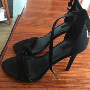 Forever 21 strappy black heels size 10